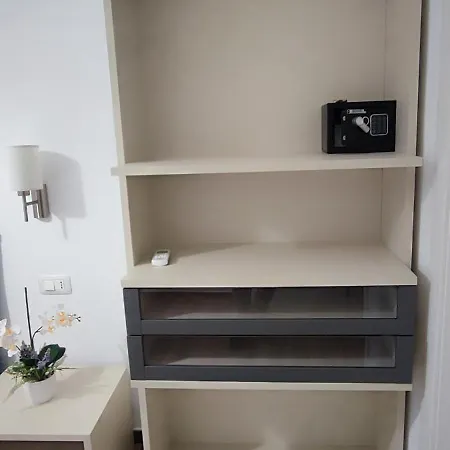 White Sail Stabiae Pensjonat *